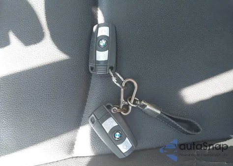 2008 BMW 328Xi из США, поврежденный, VIN WBAVC73508KP39265